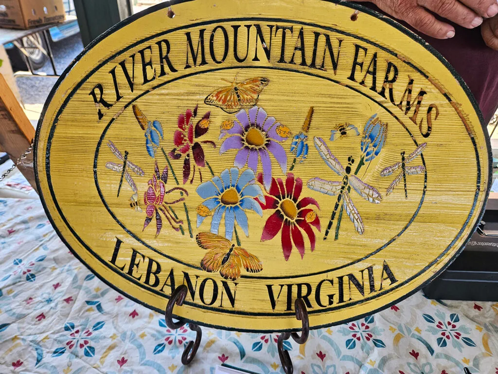 River Mountain Farms