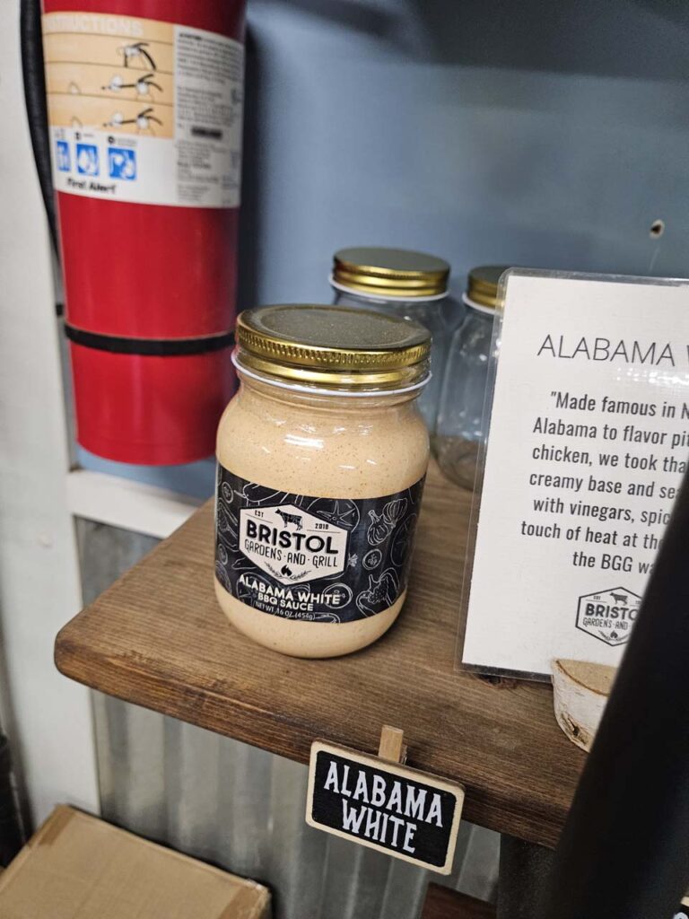 Amazing Alabama White Sauce