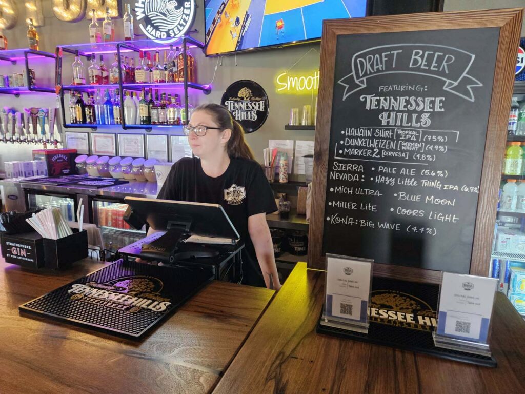 Amanda Glass, Bartender at Patio Bar, Bristol Gardens & Grill
