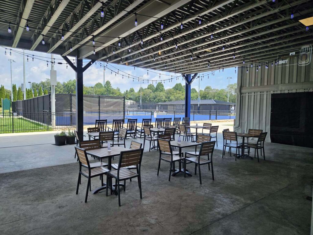 Outdoor dining at Bristol Gardens & Grill