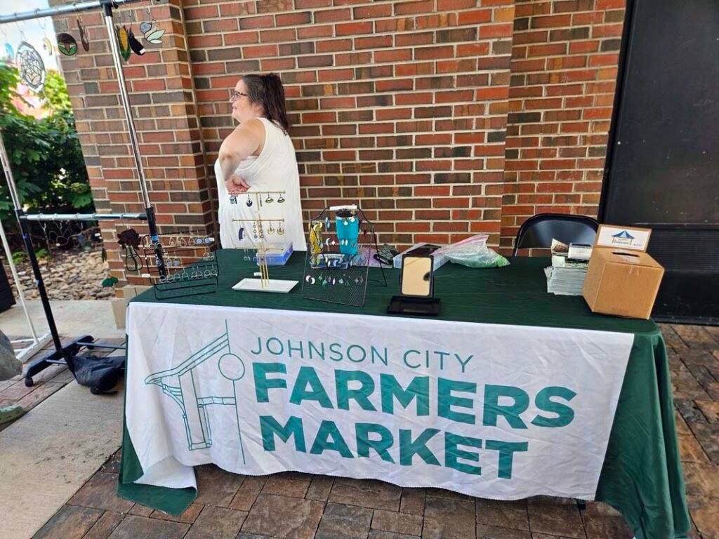 Sign for Johnson City Farmers Market