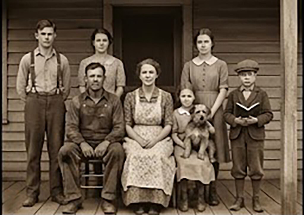 Family with Mrs. McKnight - Appalachian Highlands Farmers Magazine The Honeycutt family and Mrs. McKnight
