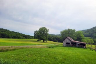 Virginia barn - Appalachian Highlands Farmers Magazine An old Virginia barn in the distance