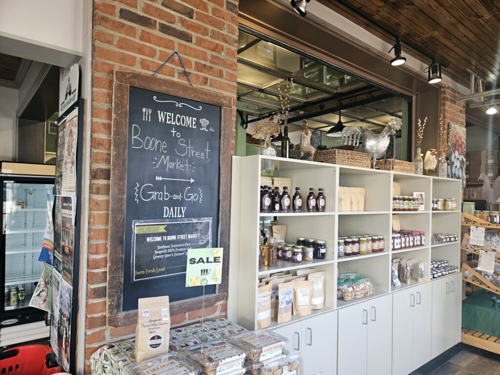 Welcome sign and Grab and Go Daily