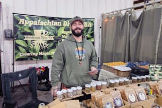 Ricky Van Warner - Owner of DiviniTEA