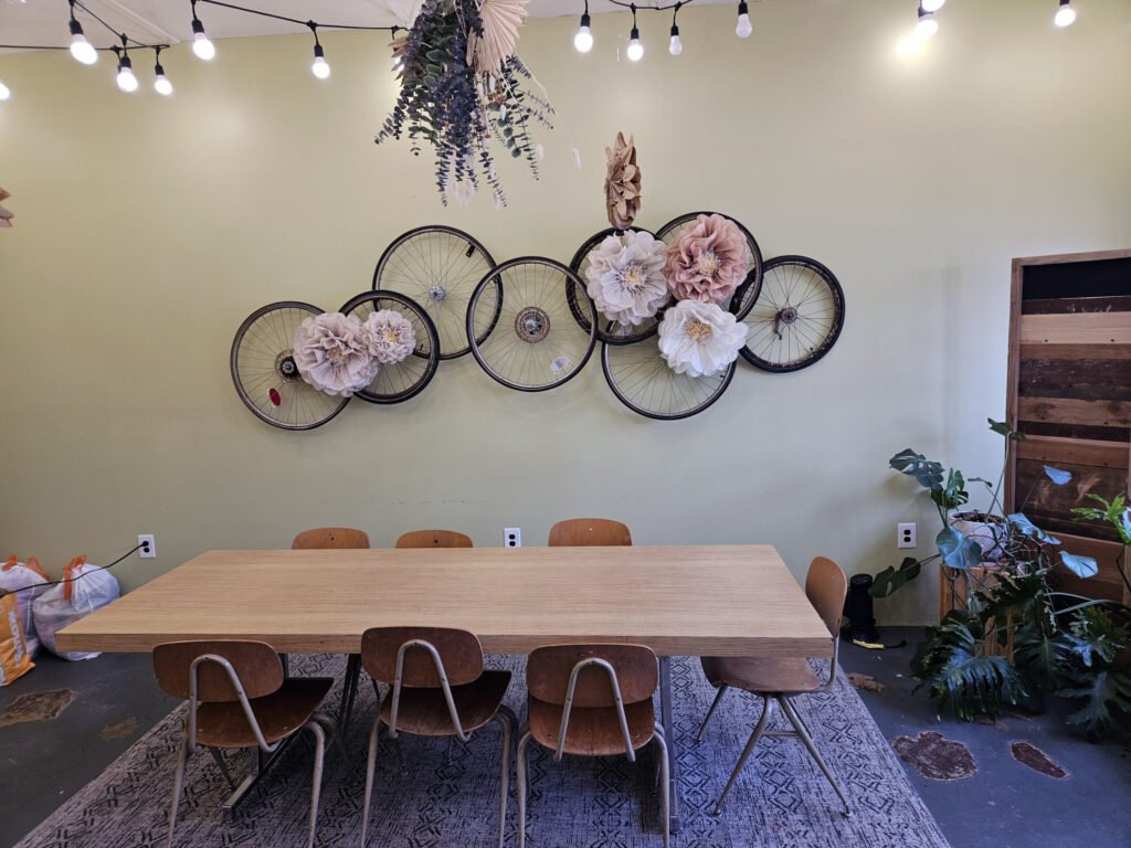 The Workshop room with conference art table