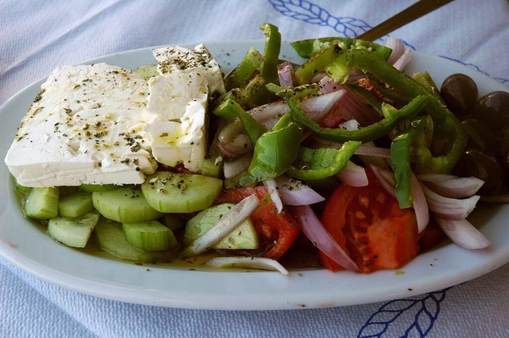 Feta - By User: (WT-shared) Jpatokal at wts wikivoyage, CC BY-SA 4.0,