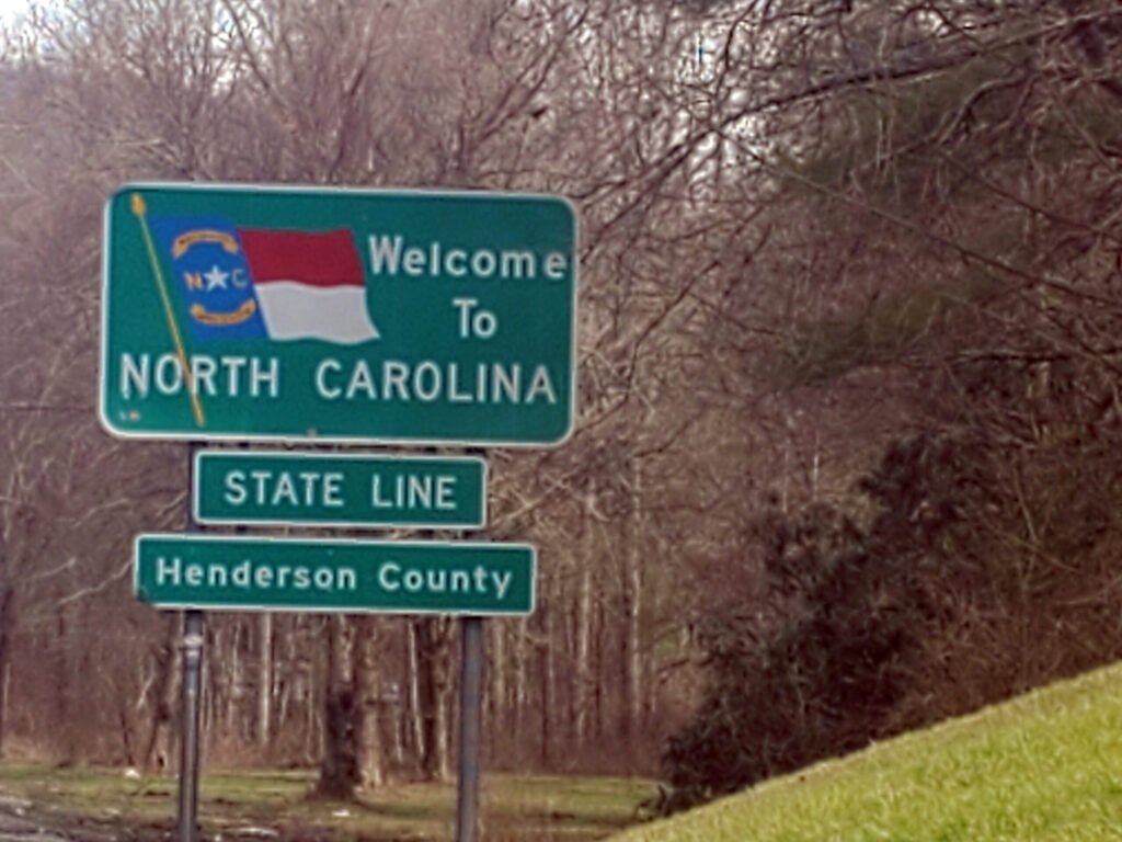 North Carolina State Line - photo by JBTHEMILKER