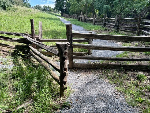 The Kissin' Gate - Photo by Kathryn Jacobson