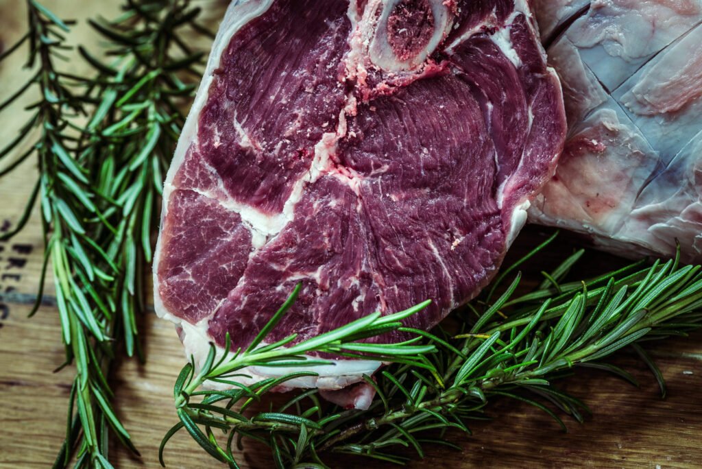 jez-timms-DVRXFIH42d0-unsplash - Appalachian Highlands Farmers Magazine A large piece of Beef - Photo by Jez Timms