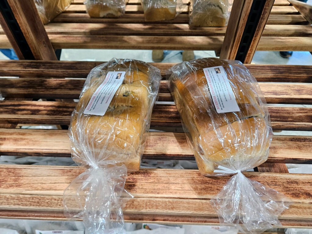 20260926_124840 - Appalachian Highlands Farmers Magazine Breads made by Java Blend in Rural Retreat at the Lewis' Country Store